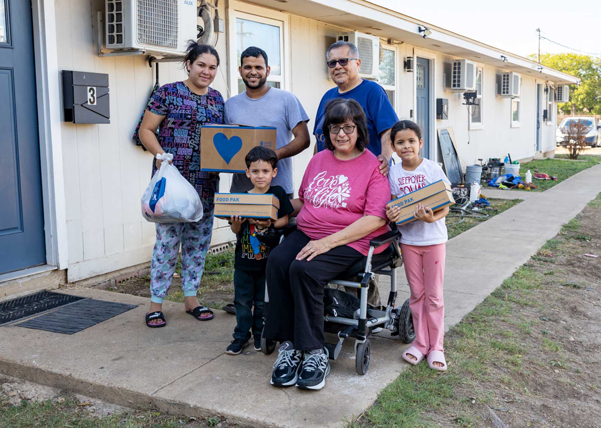 Family Receives Gift Pak