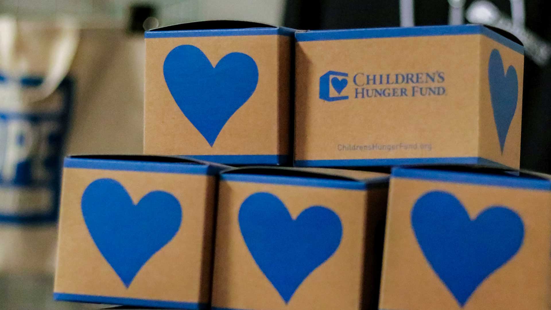 Dallas Volunteers: One summer. One box. Lots of meals.